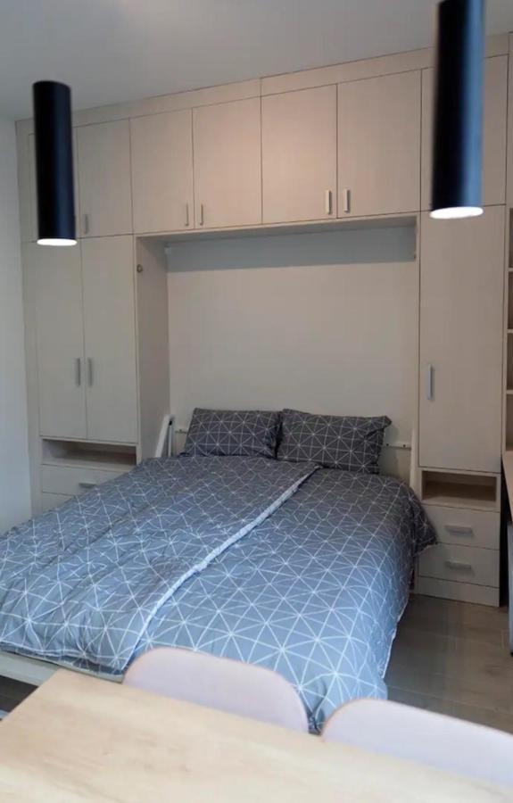 New Studio In The City Center Novi Sad Buitenkant foto